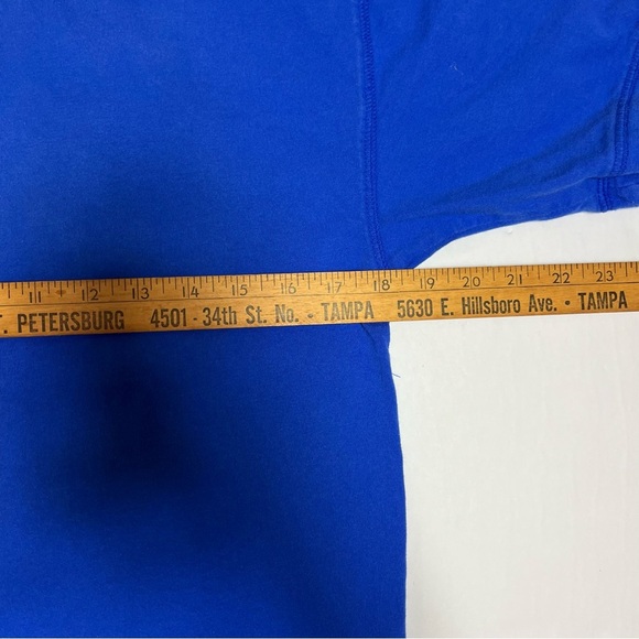 Vintage 90s Y2K Disney Winnie The Pooh T-Shirt Sz Medium Blue Embroidered 4722 - Picture 5 of 6